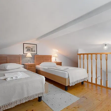 Apartment Gloria *